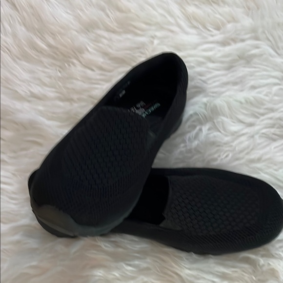 Skechers Black Memory Foam Sneakers Slip-On Comfort - Picture 3 of 4